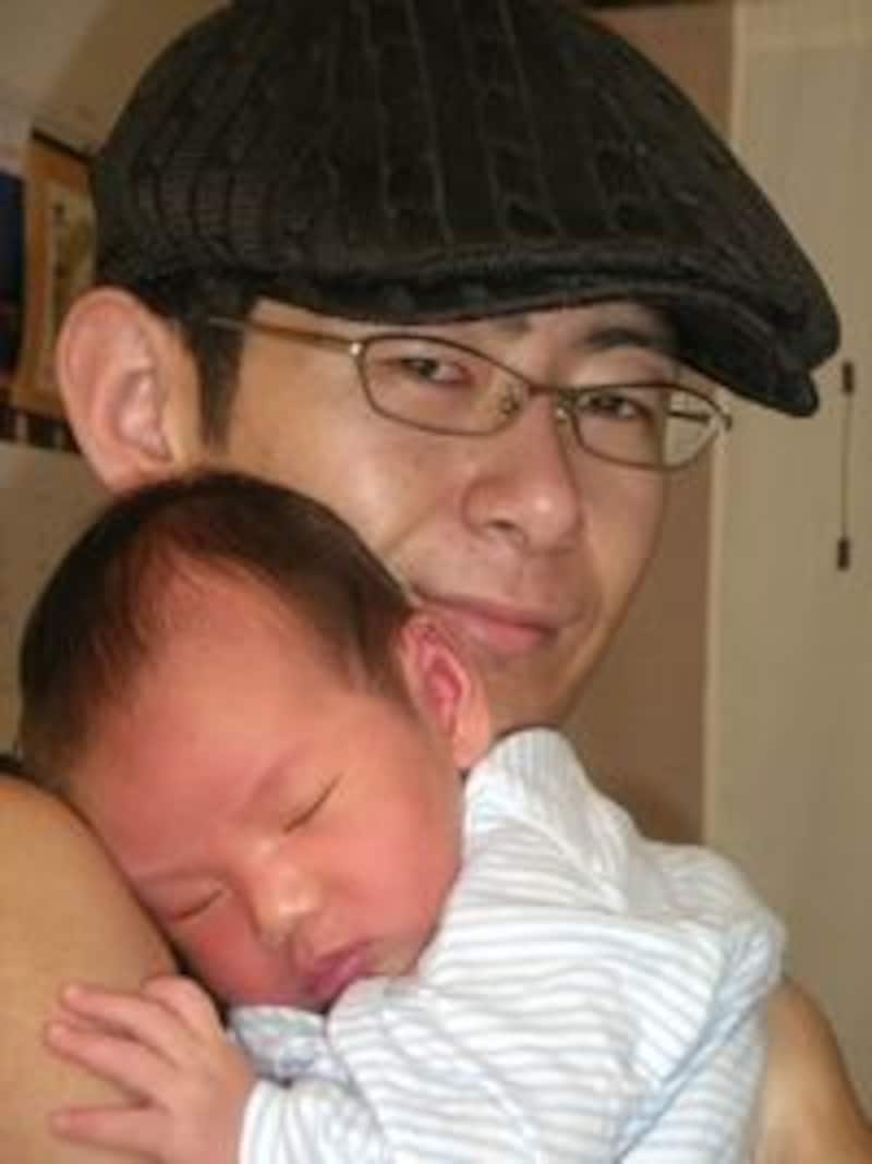 立ち会い出産を経験した横井寿史パパと咲太朗（さくたろう）くん