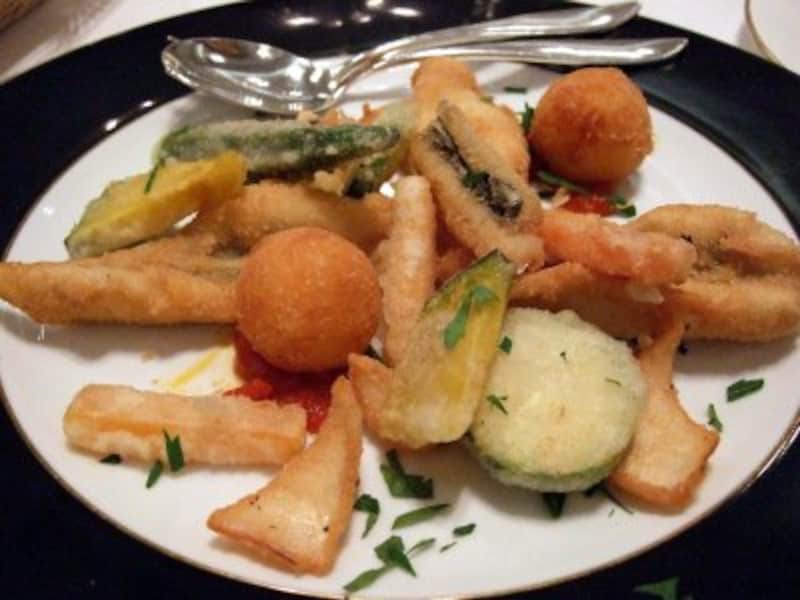 尾鷲産 鮮魚たちのフリット お野菜を添えて