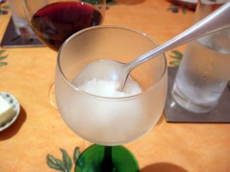 梅ワインのグラニテ