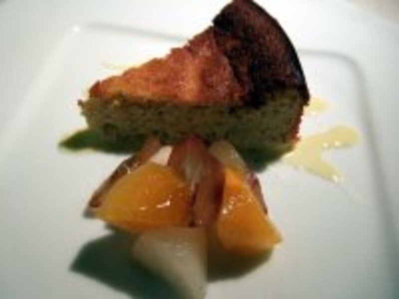 リコッタチーズとアーモンドのケーキ。