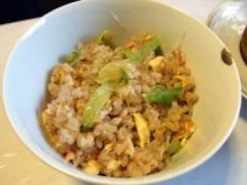 ズワイ蟹とレタスの炒飯。