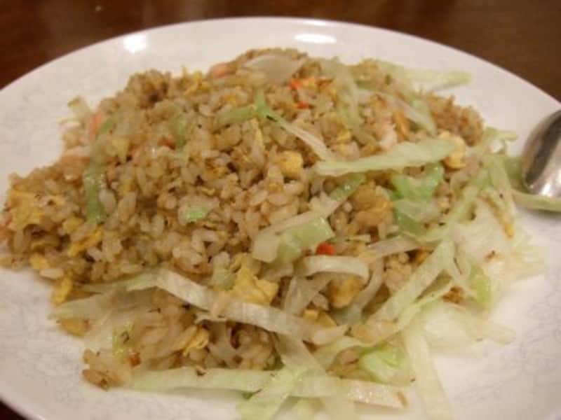 蟹とレタスのチャーハン。