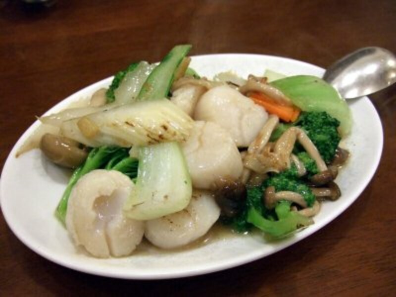 海鮮と季節野菜の炒め。