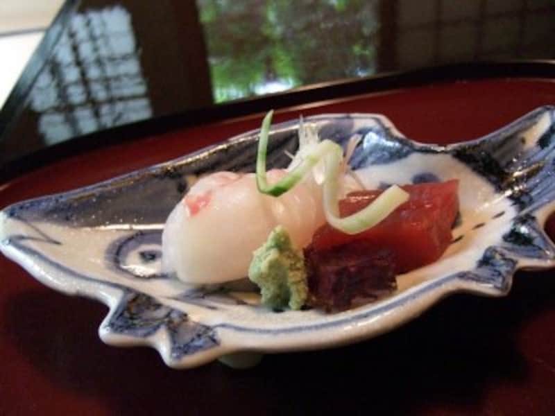 鯛と鮪のあしらい。