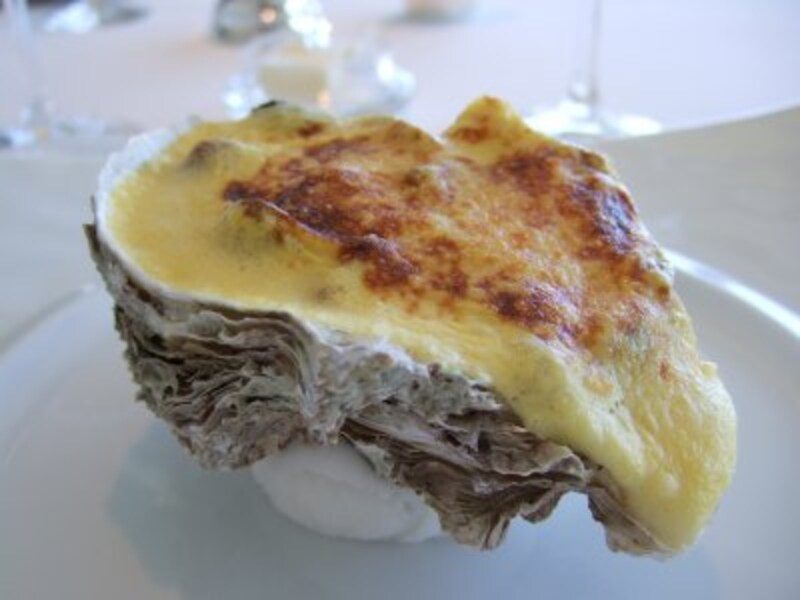 岩牡蠣のグラタン。