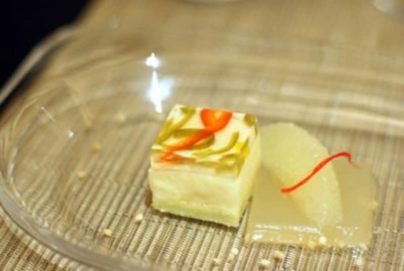 3色のピーマン。