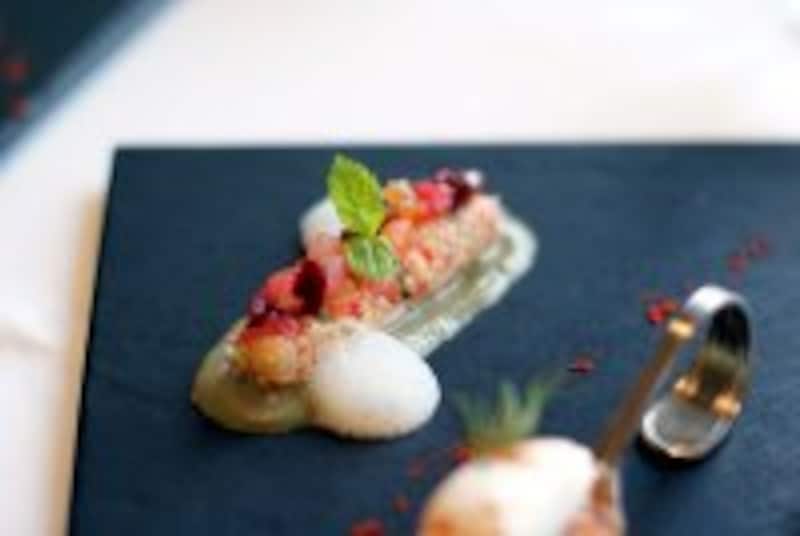 トマトと赤ピーマンのムース。