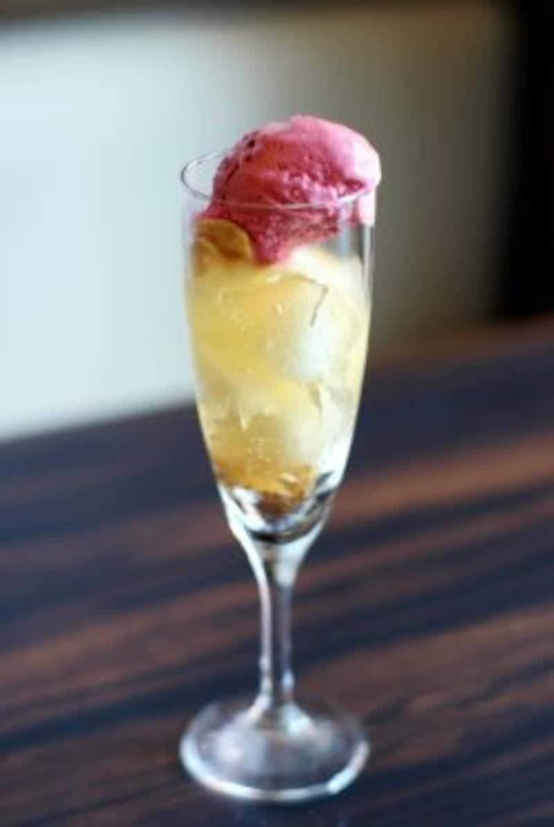 梨のコンポート。