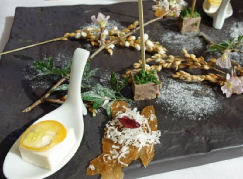 「メゾンドタカ芦屋」からの一皿