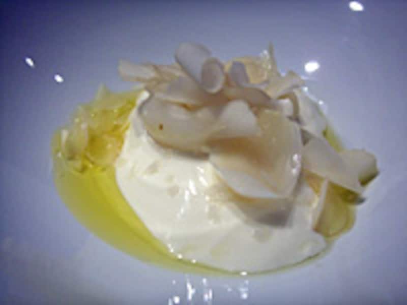 塩とオリーブ油が主役 山羊乳のヴァヴァロワ