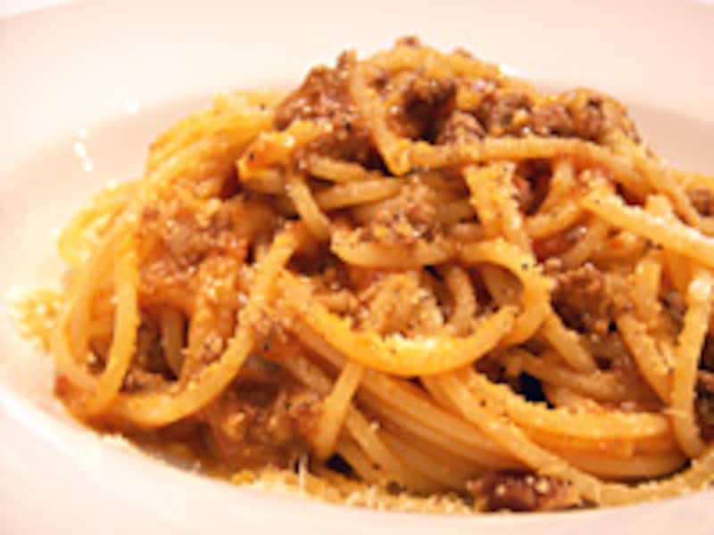 ボローニャ風ラグーのスパゲッティーニ