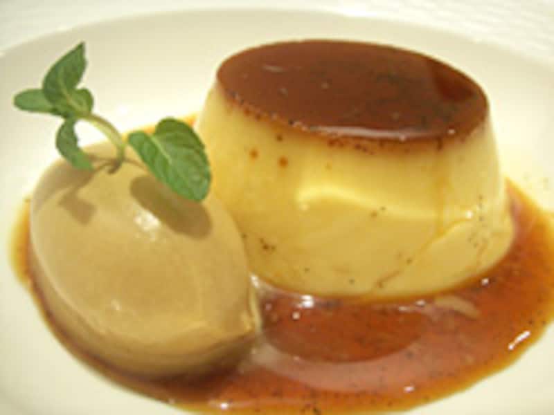 軽く燻したウナギとキャビア