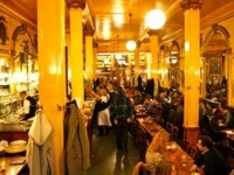 ブリュッセルにある伝説のビアカフェ「ア・ラ・モール・シュビット」