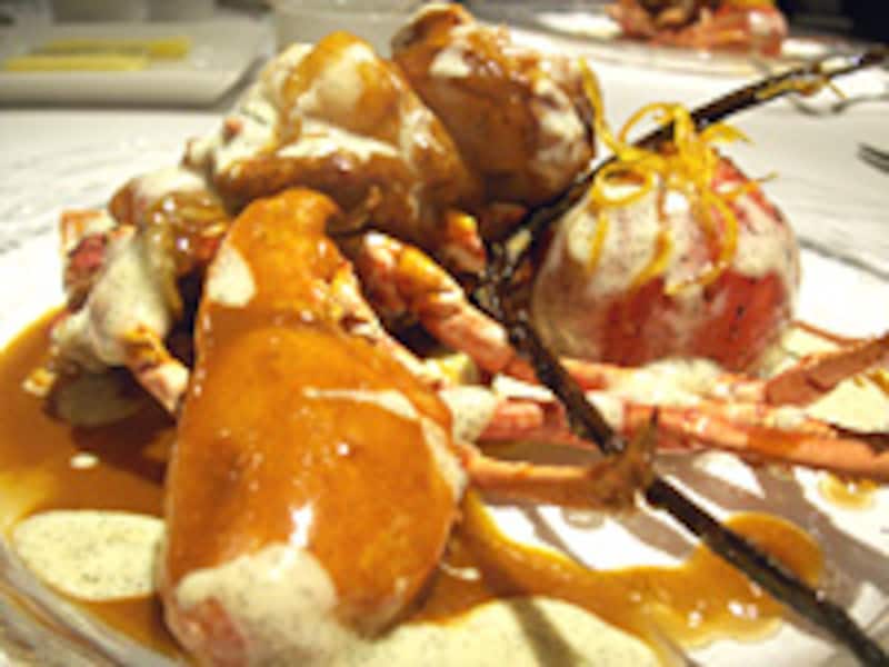 フランス・ブルターニュ産、活オマール海老のロースト、～トマト・バニラ～