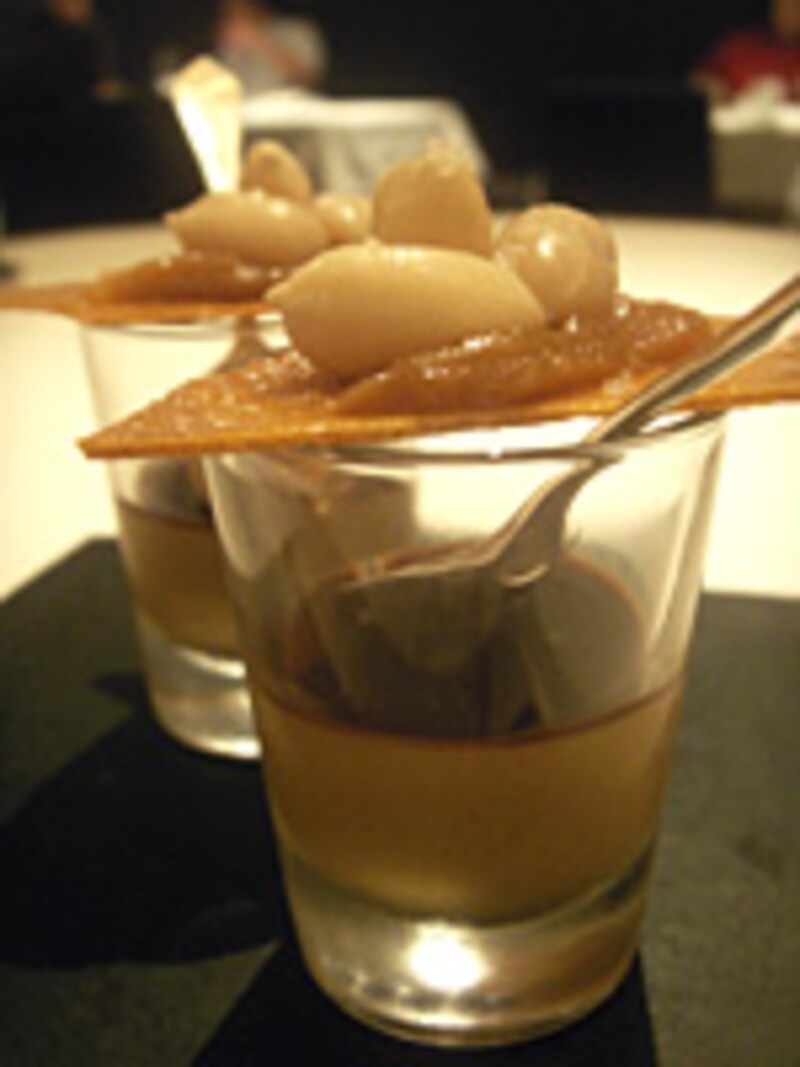 チコリと豆乳のプティ・ポ 自家製ピーナッツペーストと生落花生のタルティーヌ