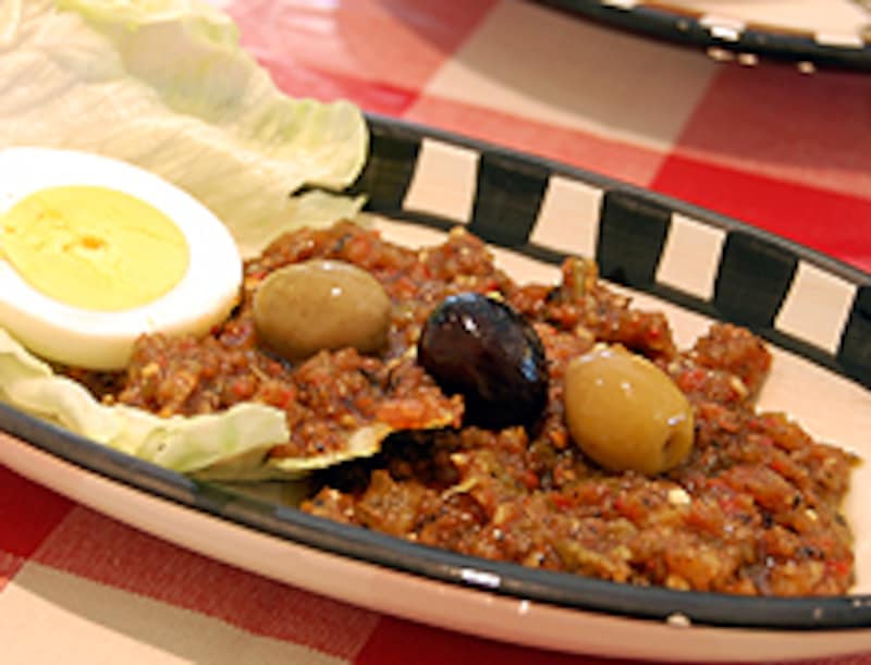 サラダメシュイヤ