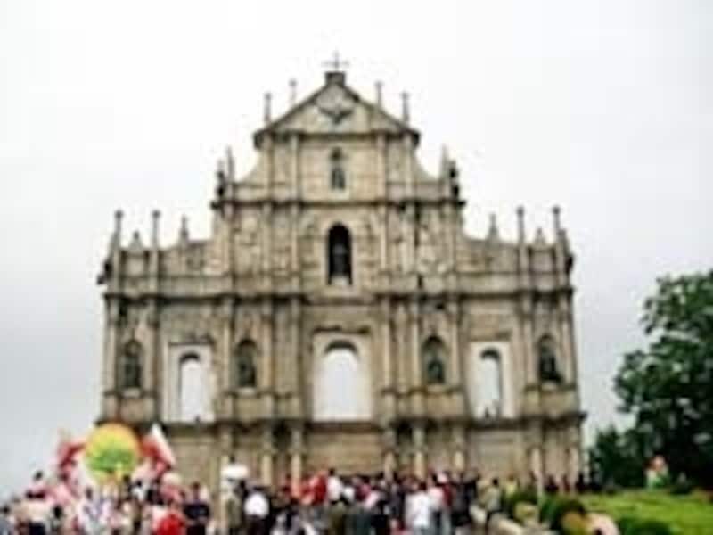 マカオのシンボル・聖ポール天主