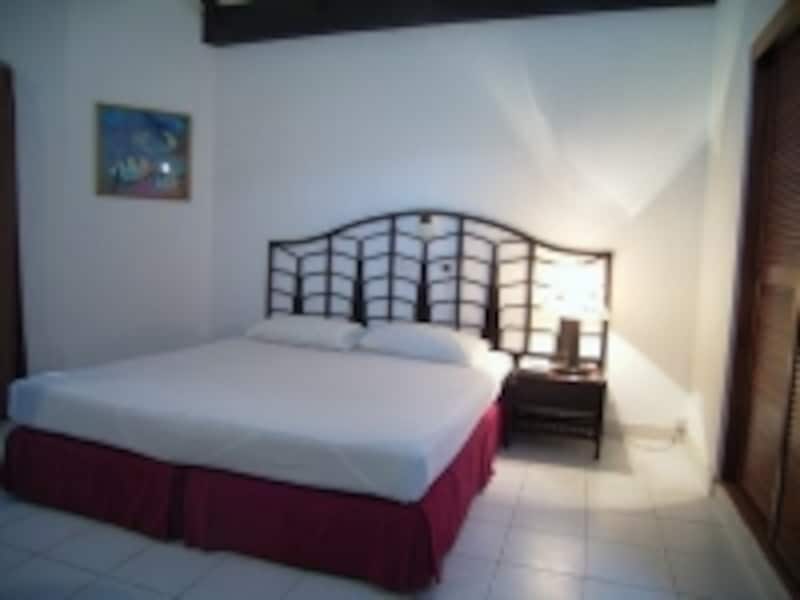 海が主目的なゲストが多いせいか、客室はシンプルそのもの