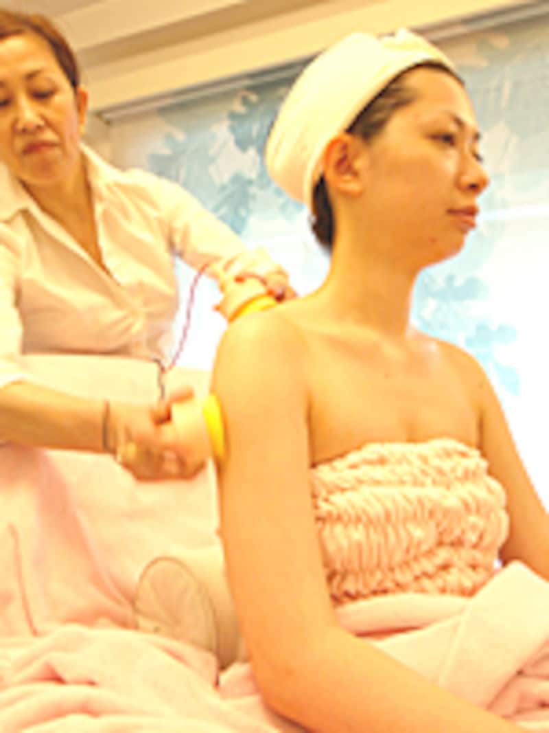 背中リフティング