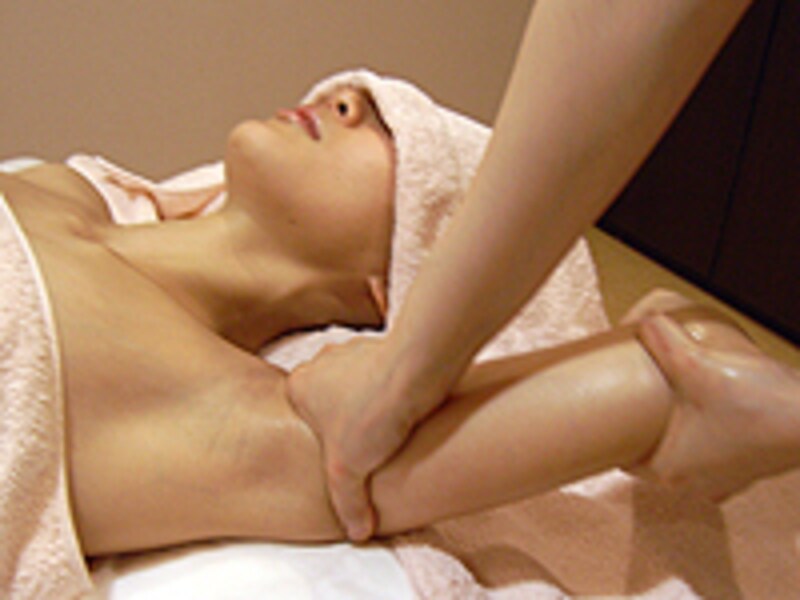 リンパマッサージ