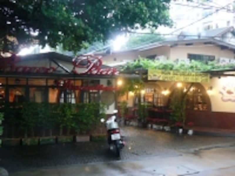 イタリア料理レストランが急増しているバンコク市内だが、ここの人気は衰えることがない