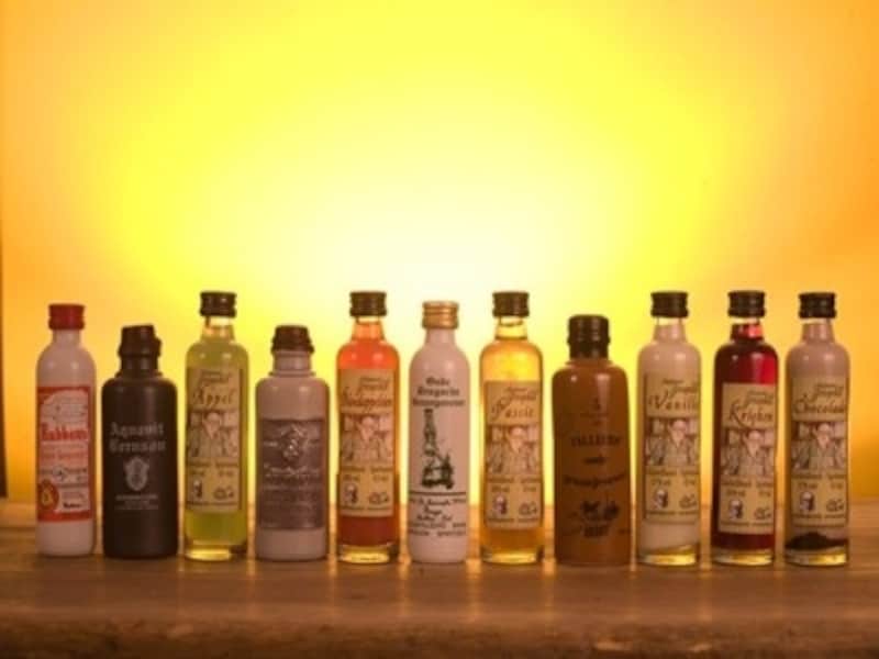 ボトルも美しいベルギー産のジン©Tomas Kubes_Toerisme Vlaanderen