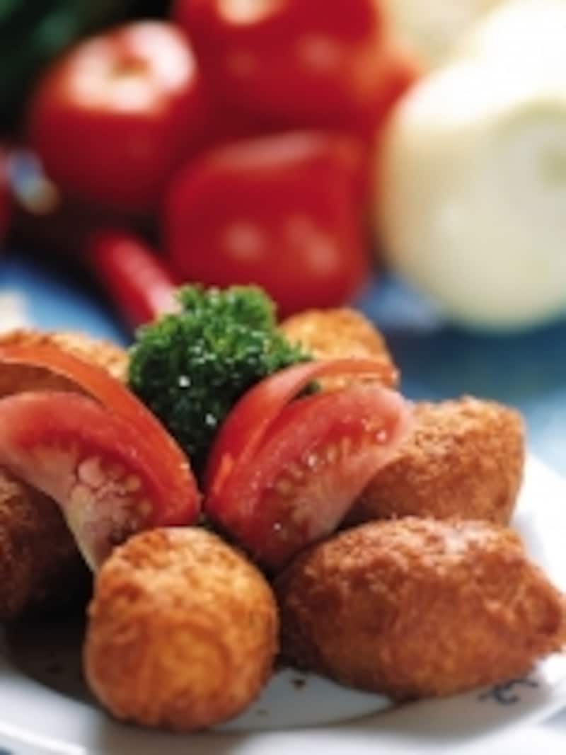 店によってピリ辛のものなどバリエーションもある。こちらは「ソルマー」にて撮影した標準的なもの。 (c) Macau PIA 