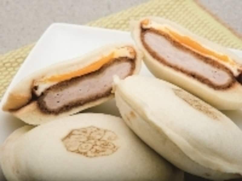 まさにポケットサイズのポケットサンド。小さいながらボリューム満点