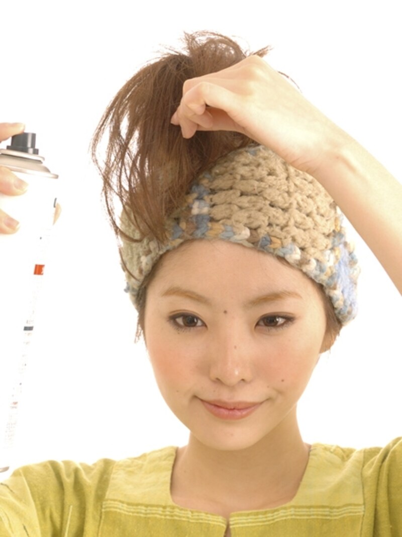 やや離れた位置から軽くスプレー