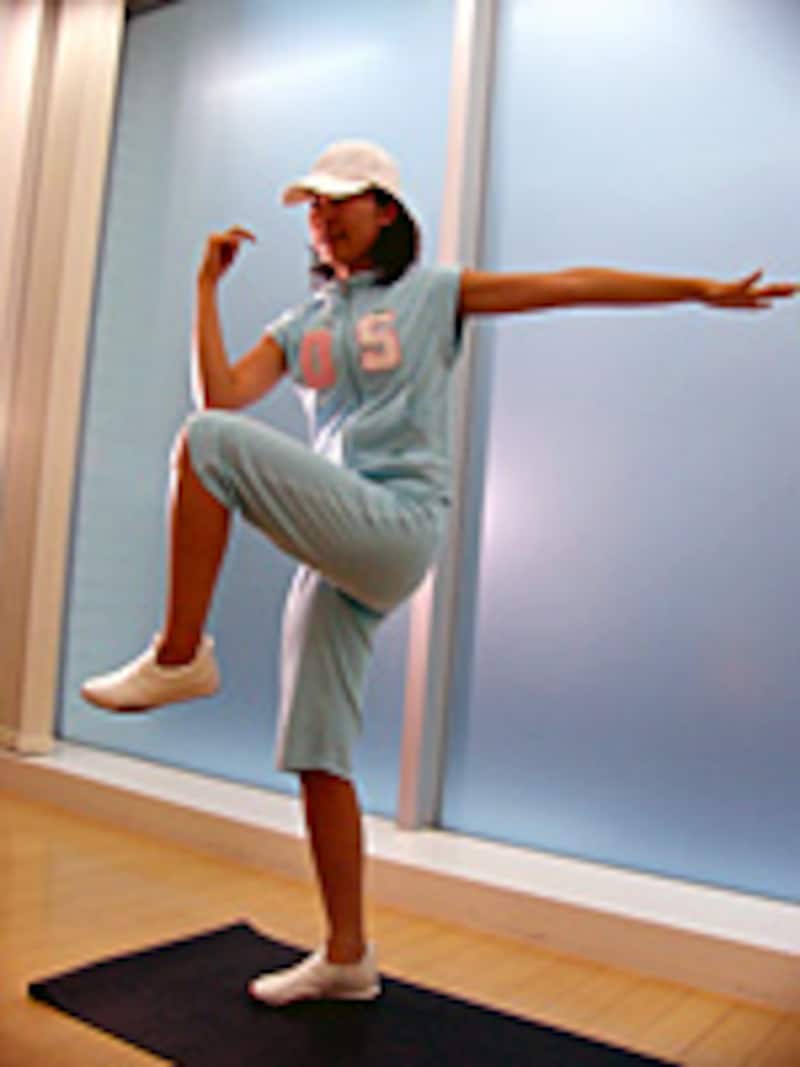 腰骨の上付近を鍛えるエクササイズ