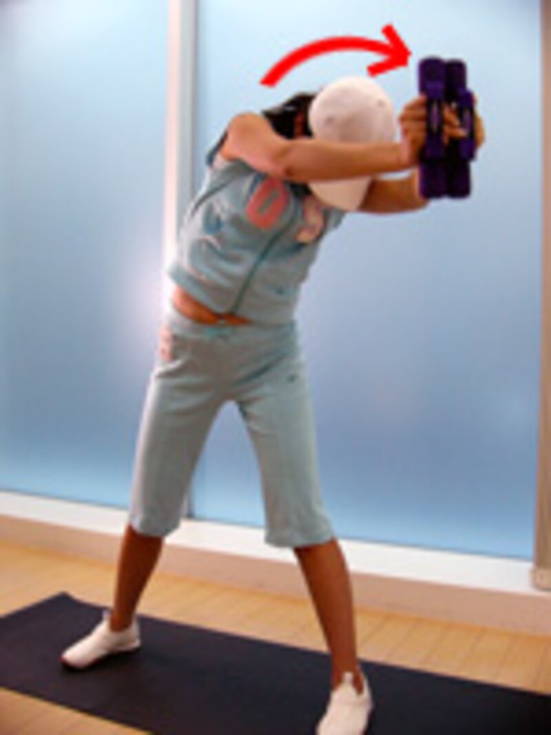 背中から腰のラインを整えるエクササイズ