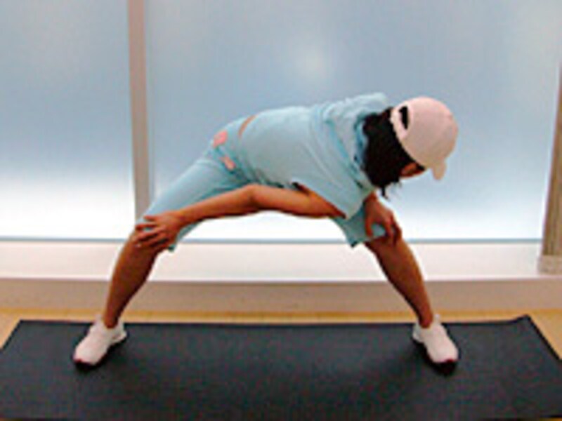 肩のストレッチ