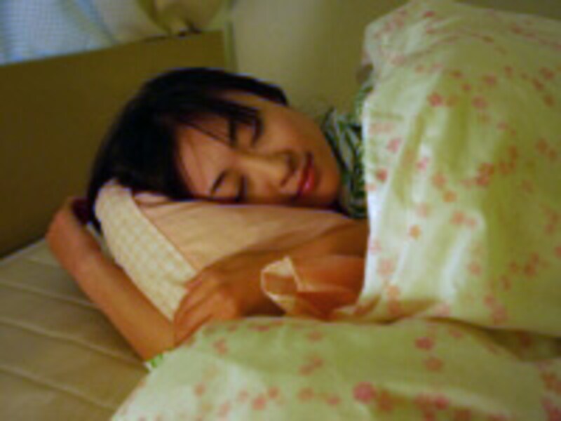 就寝中の地震対策を！