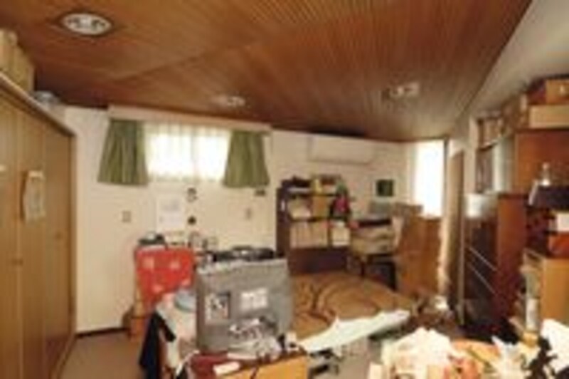寝室リフォーム前