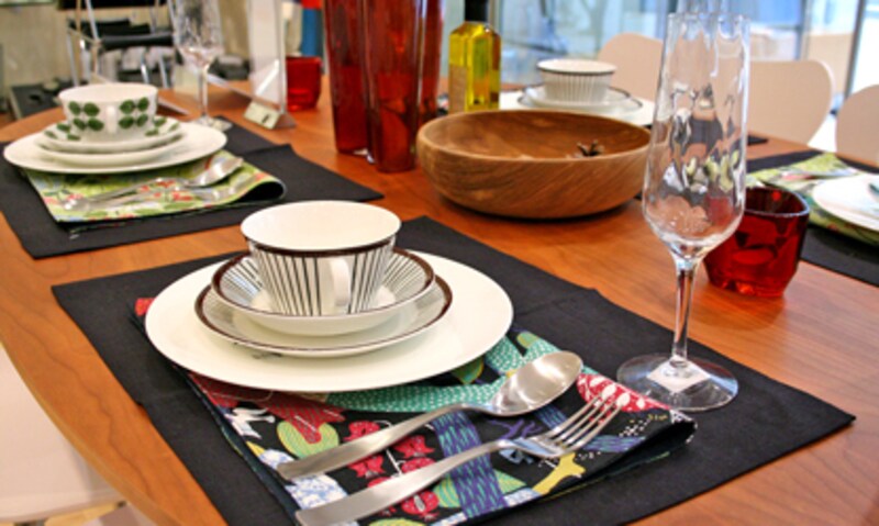 リンドベリのテーブルウェア