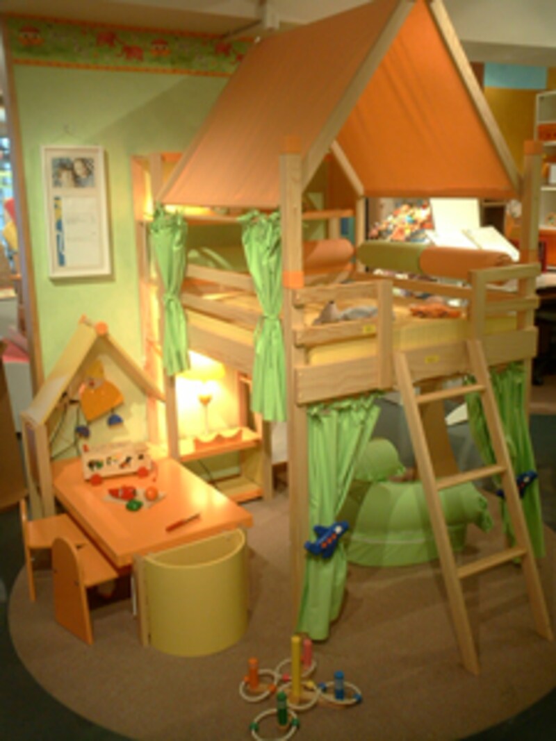 秘密基地みたいな子供部屋、夢が広がります