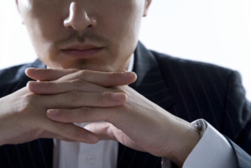 もし最後に質問するなら、事前にその会社について調べた上での質問を。見当はずれな質問は、マイナスイメージに。