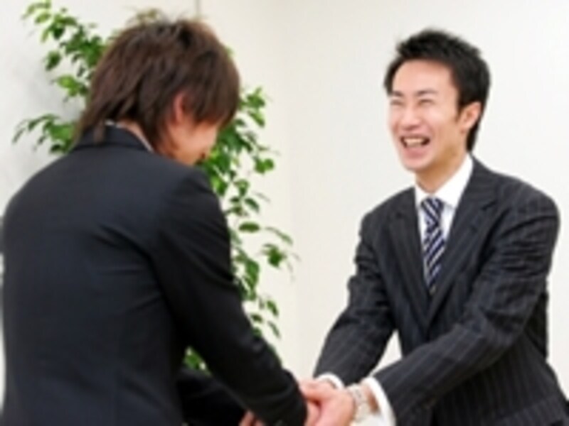 人と会うのが営業の仕事