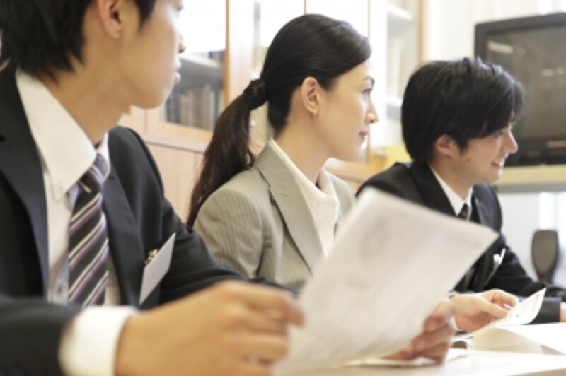 人事はいろんなところで、君をチェックしているよ