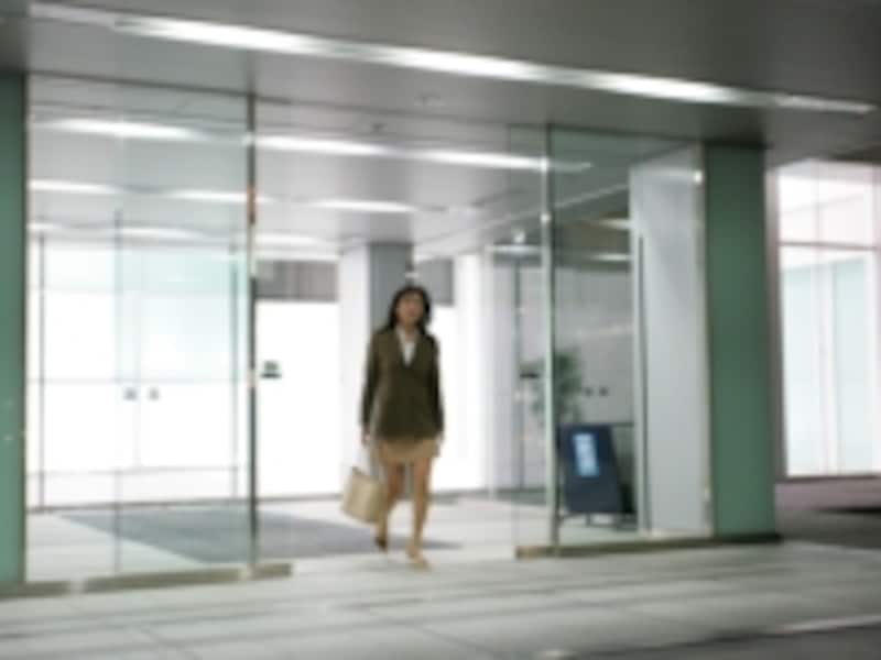 疲れた足取りで「癒し系スポット」へ直行。その繰り返しで、本当の癒しは得られてますか?