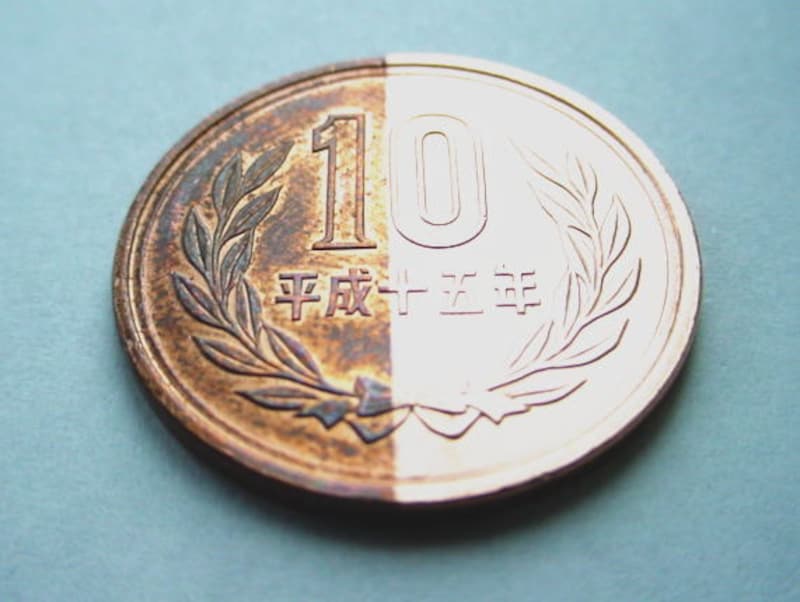 はみがきによる10円玉の汚れ落とし
