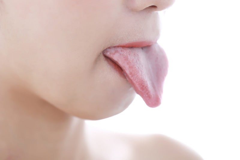 舌は口ほどに物を言う？