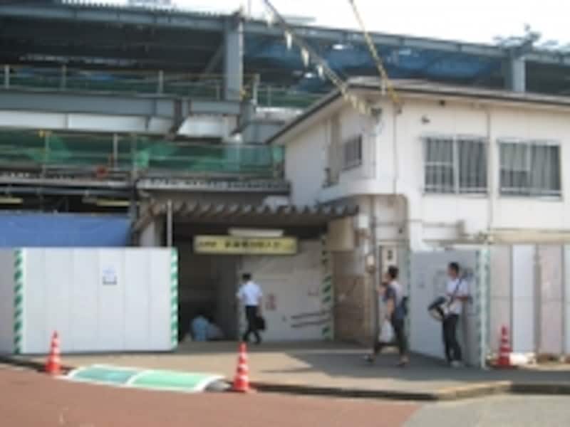 武蔵野台駅南口