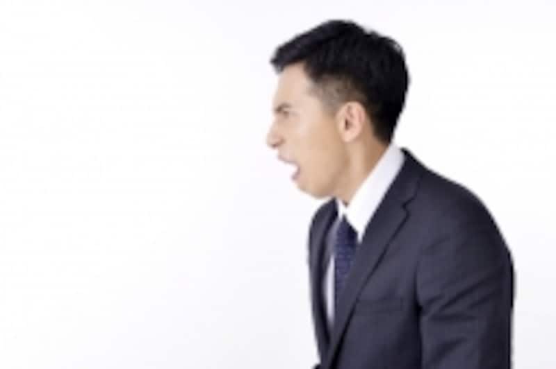 くしゃみの瞬間に腰の痛みに襲われることもあります