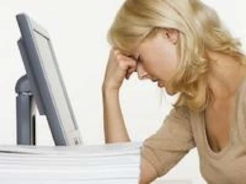 長時間のパソコン作業はストレスとなり、自律神経の乱れを引き起こす事があります。