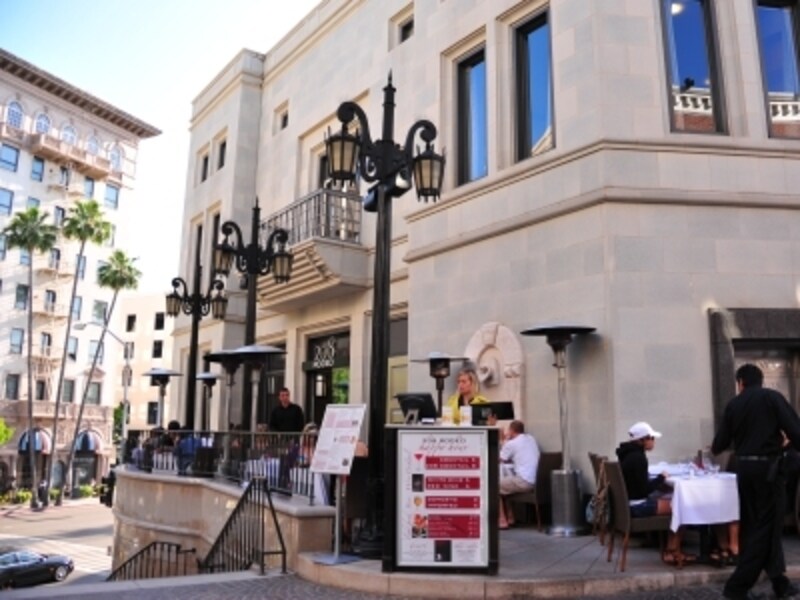 テラス席が気持ちよくておすすめ