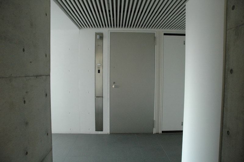 エレベーターホール2