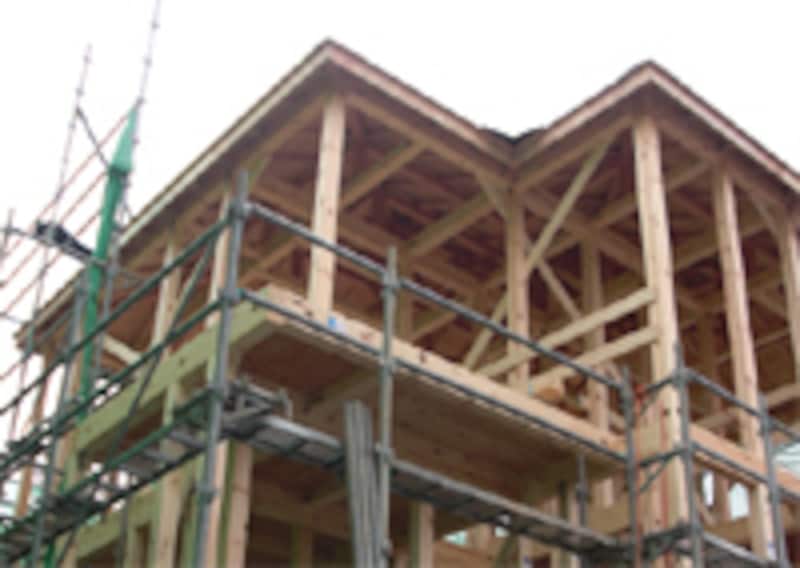 木造軸組工法の施工現場