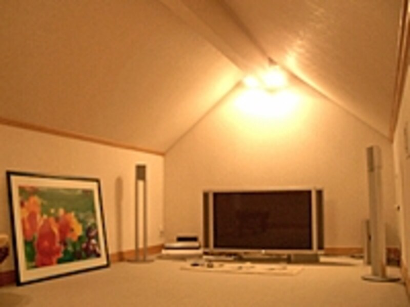 小屋裏に作られた秘密基地のようなスペース[三井ホーム]