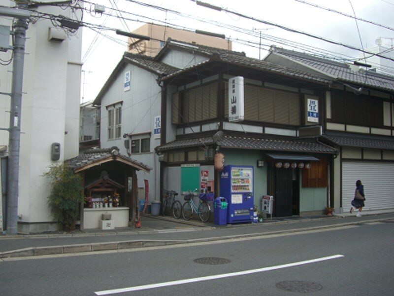 地蔵がある風景